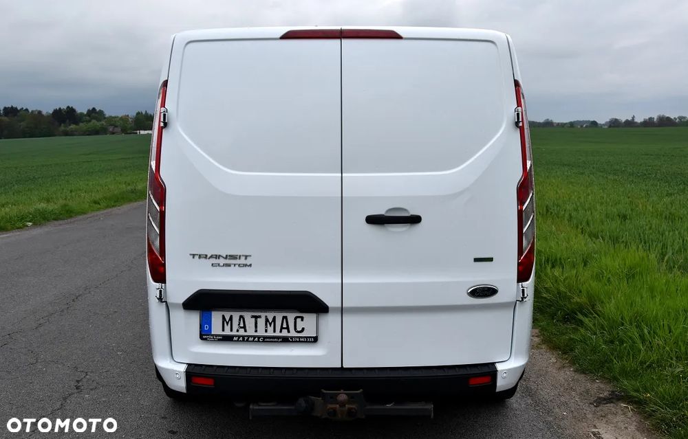 Ford TRANSIT CUSTOM 320 L2H1 - 10