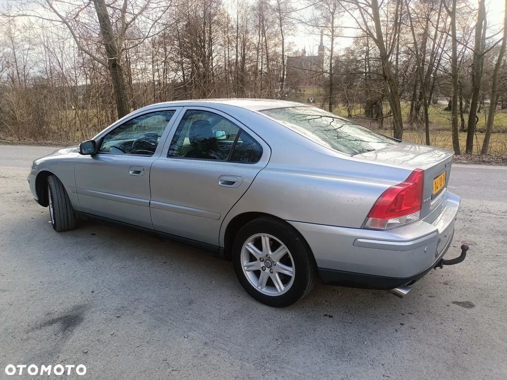 Volvo S60 2.0T Momentum - 2
