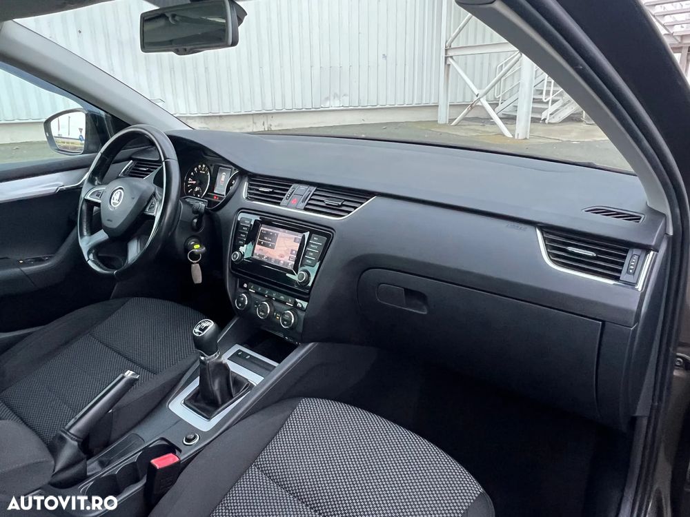 Skoda Octavia 1.6 TDI Ambition Greenline - 29