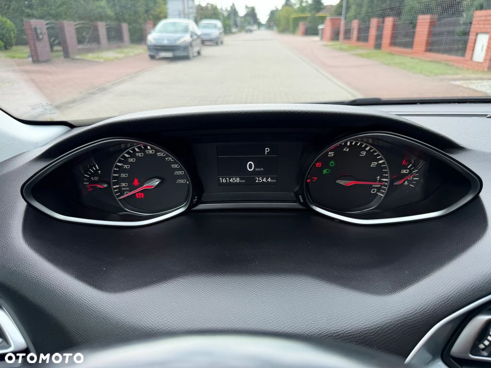 Peugeot 308 - 28