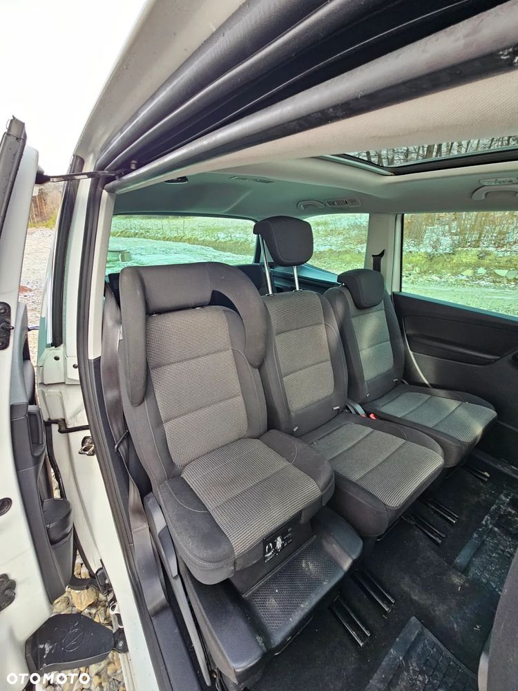 Volkswagen Sharan 2.0 TDI 4Motion BlueMotion Technology Comfortline - 14