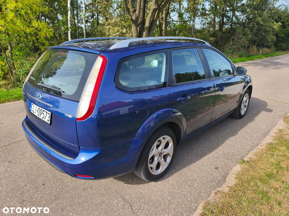 Ford Focus 1.6 TDCi Ambiente - 8