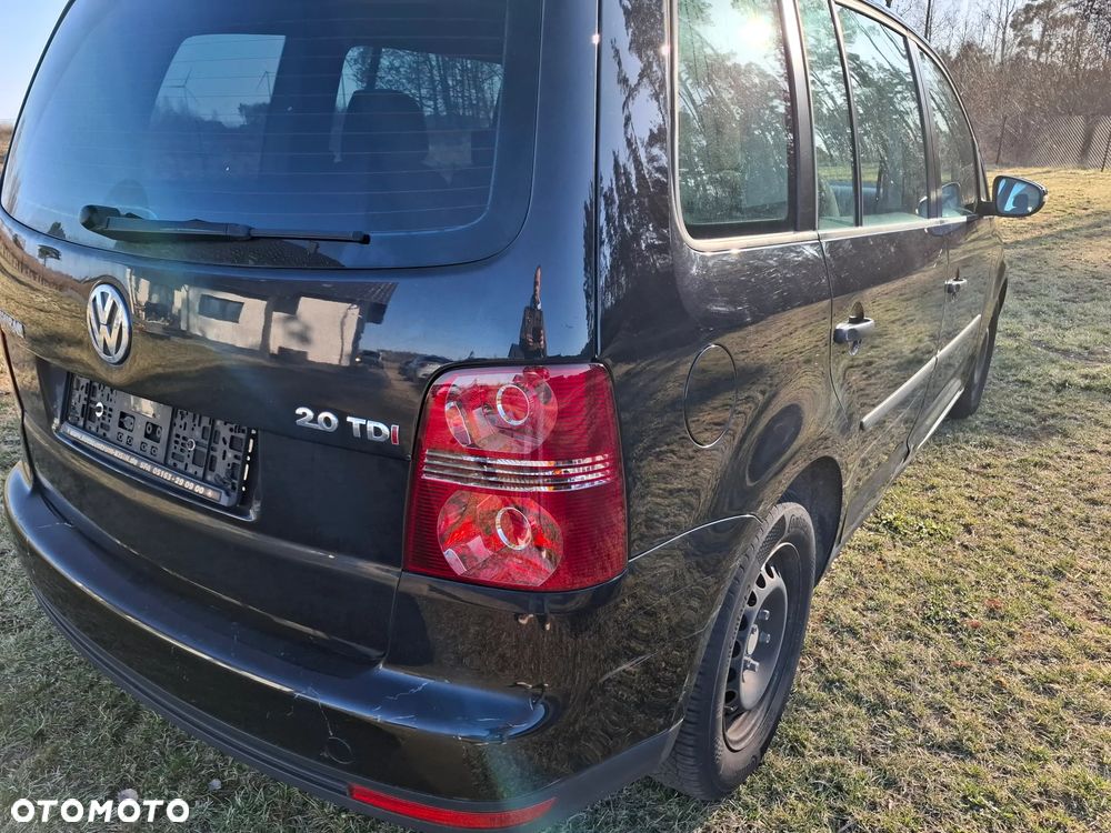Volkswagen Touran 1.9 TDI DPF Blue Motion Trendline - 22