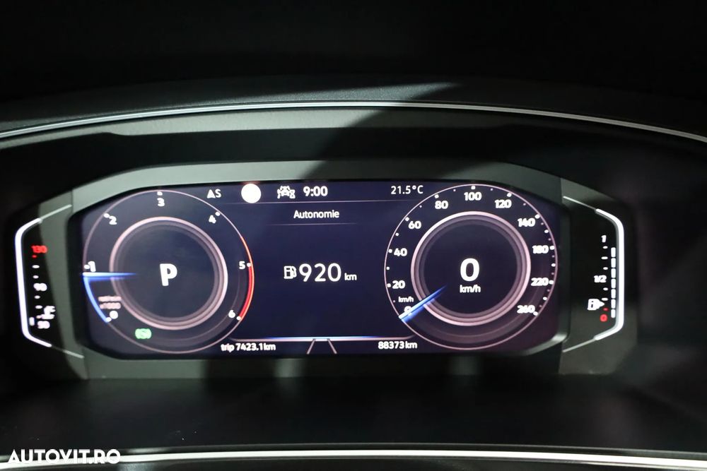 Volkswagen Tiguan 2.0 TDI SCR 4MOTION DSG Elegance - 11