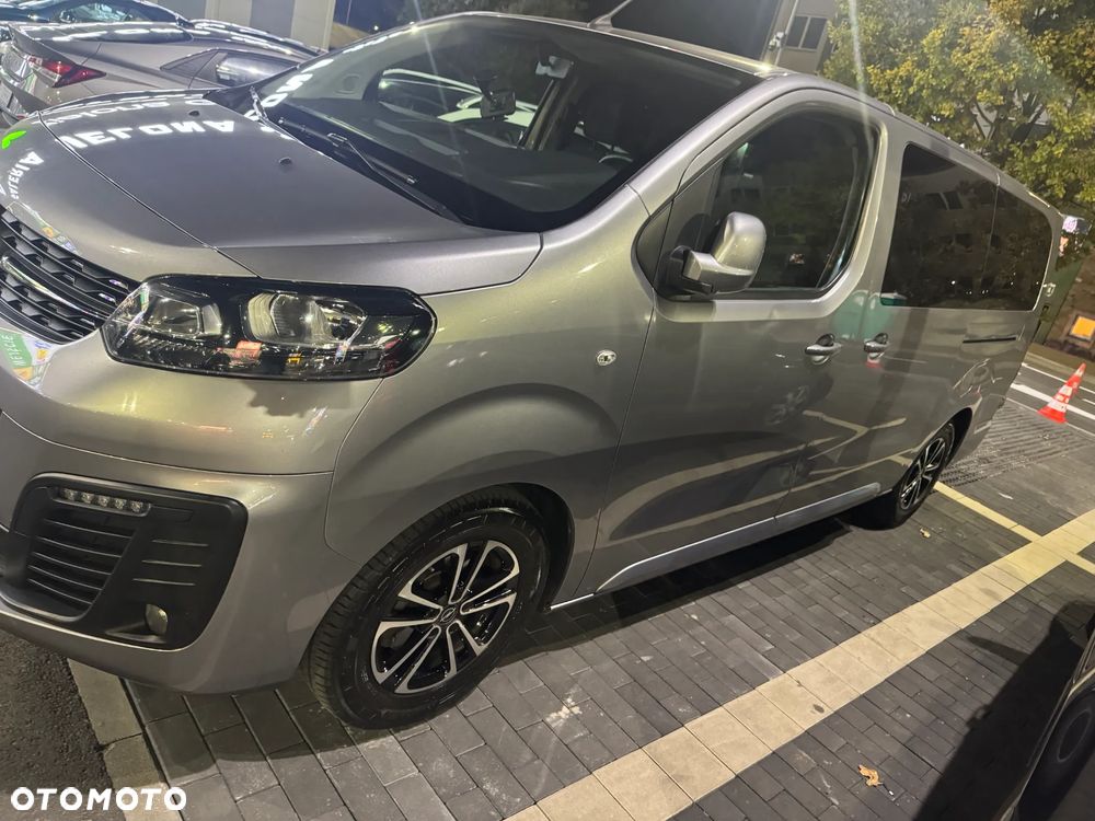 Opel Vivaro - 8