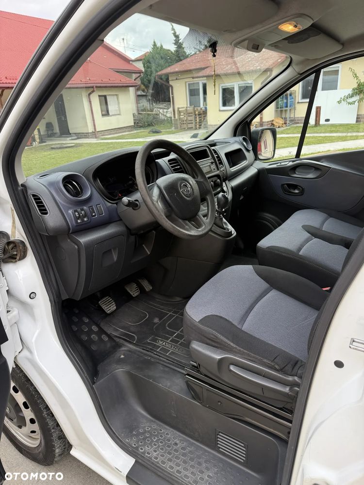 Opel VIVARO - 11