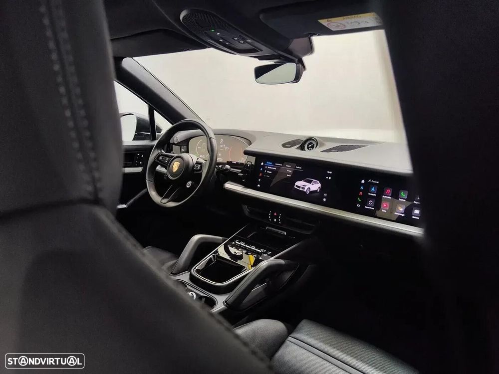 Porsche Cayenne Coupé E-Hybrid - 39