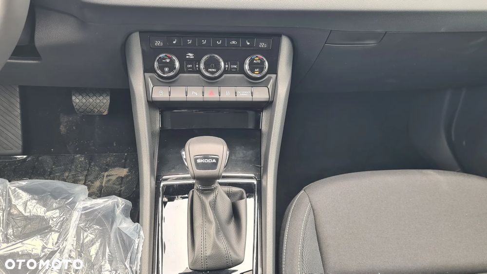 Skoda Karoq 1.5 TSI ACT Drive DSG - 17