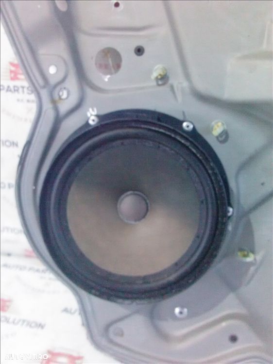 boxa usa stanga fata skoda octavia 2 an fabr. 2006 - 1