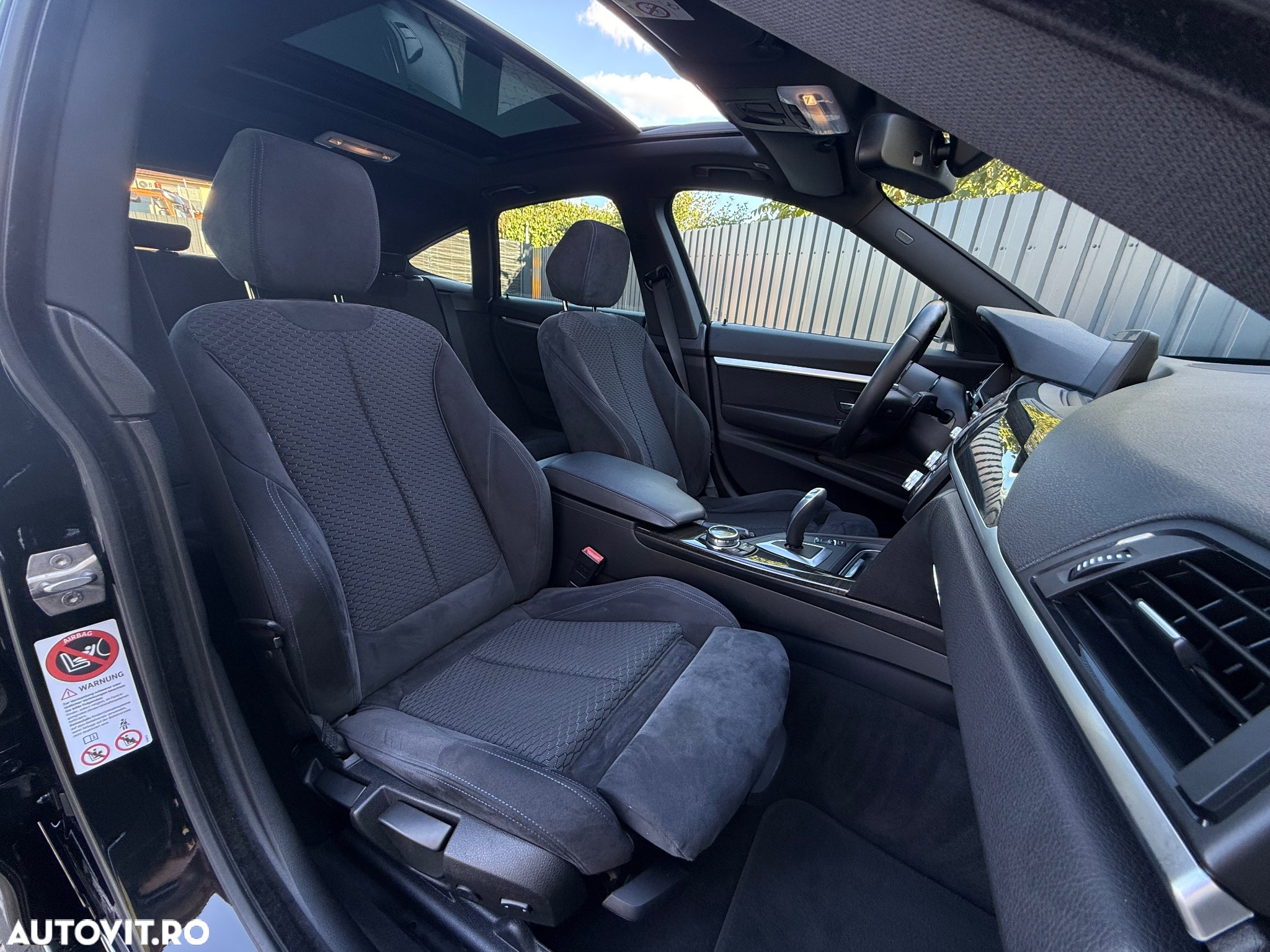 BMW Seria 3 320d GT Aut. - 12