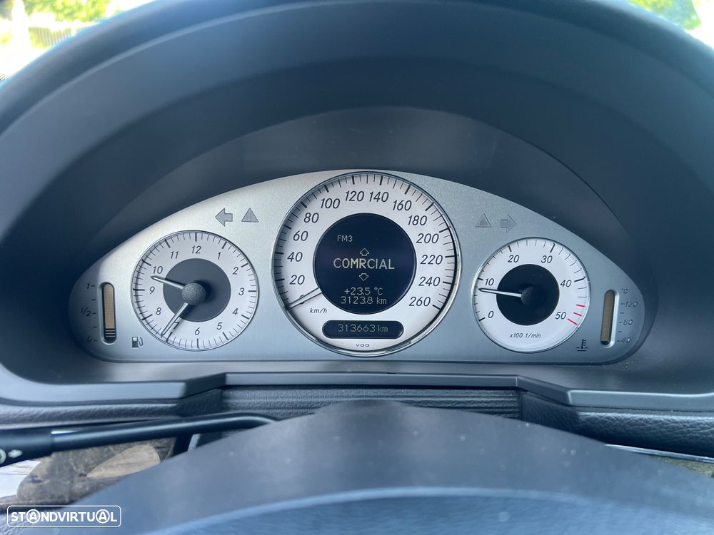 Mercedes-Benz Classe E CDi Avantgarde — fotografia 10