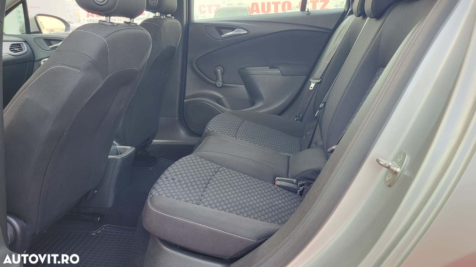 Opel Astra - 34