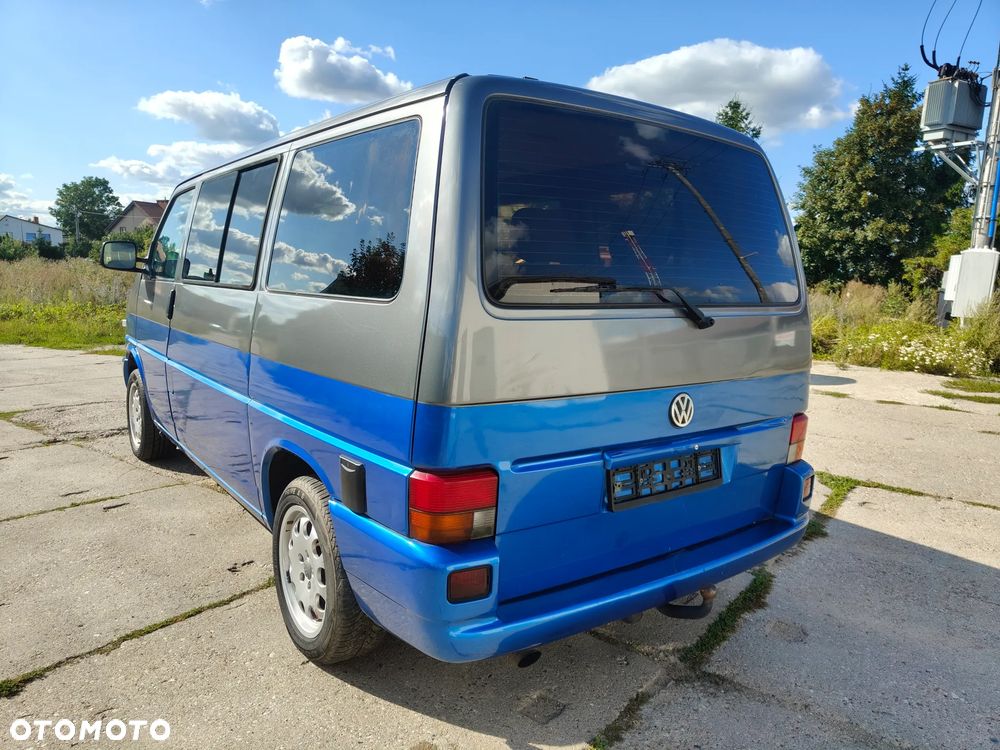 Volkswagen Multivan - 9