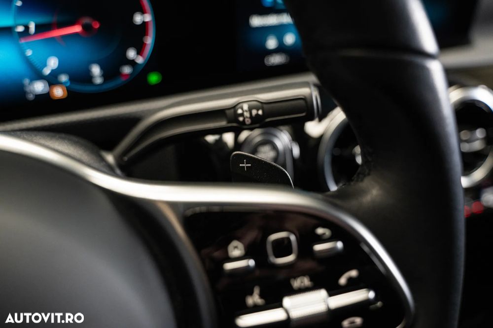 Mercedes-Benz CLA 220 d Coupe Aut. - 25