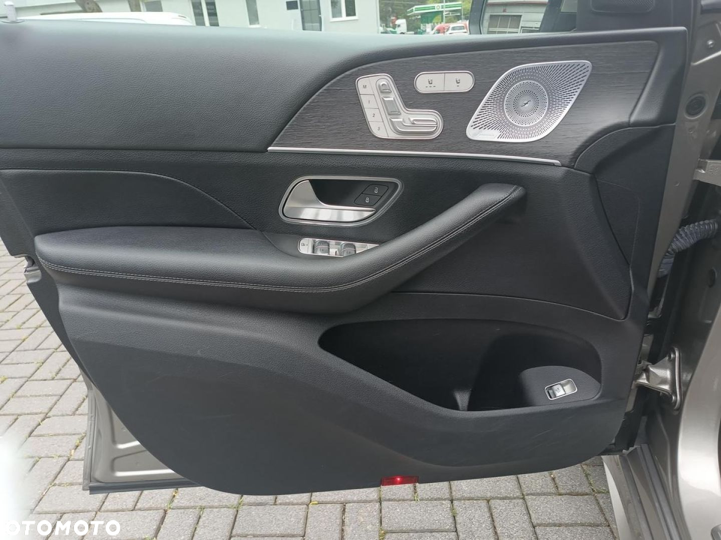 Mercedes-Benz GLE - 11