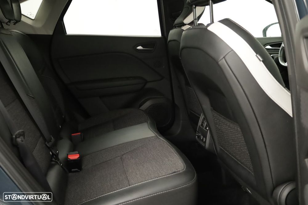 Renault Captur 1.0 TCe Techno Bi-Fuel - 24