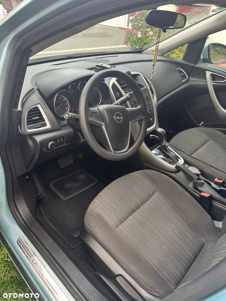 Opel Astra 1.6 Cosmo - 4