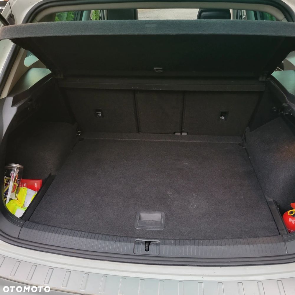 Volkswagen Tiguan - 16