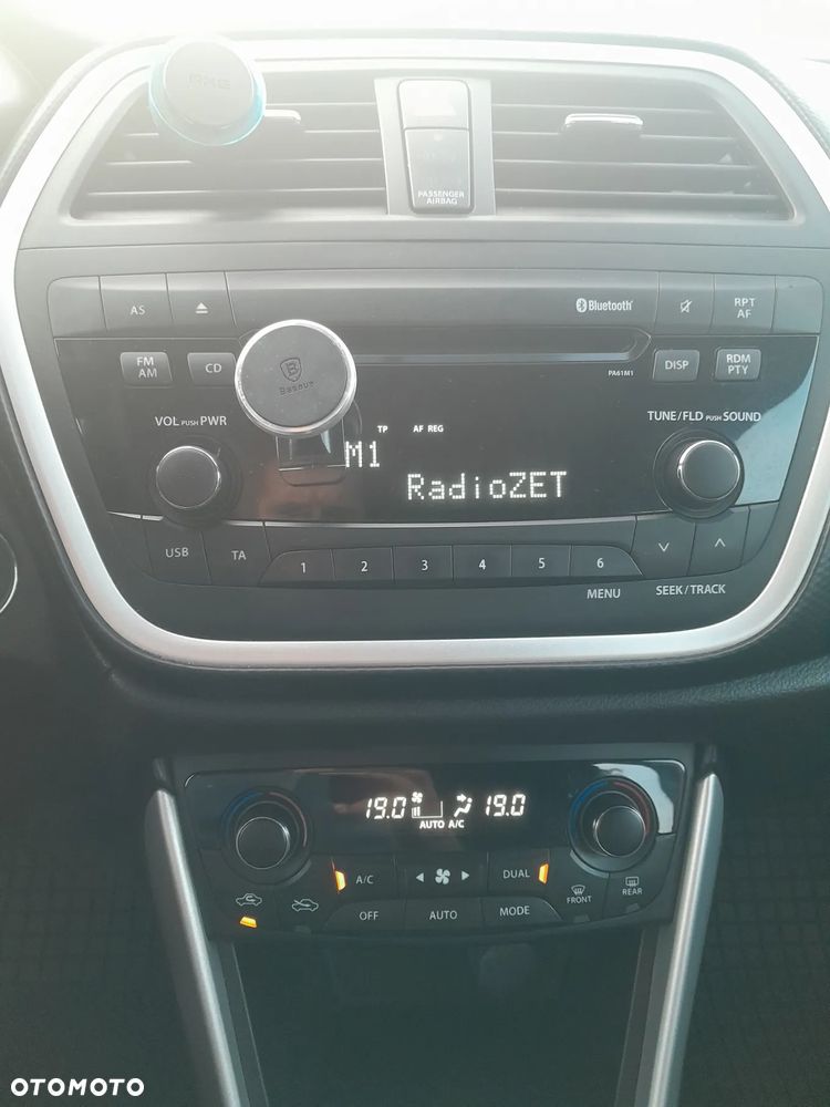 Suzuki SX4 S-Cross - 12