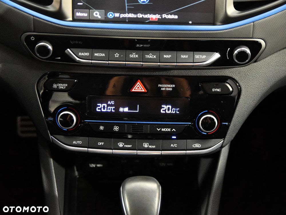 Hyundai IONIQ 1.6 GDI Style - 24