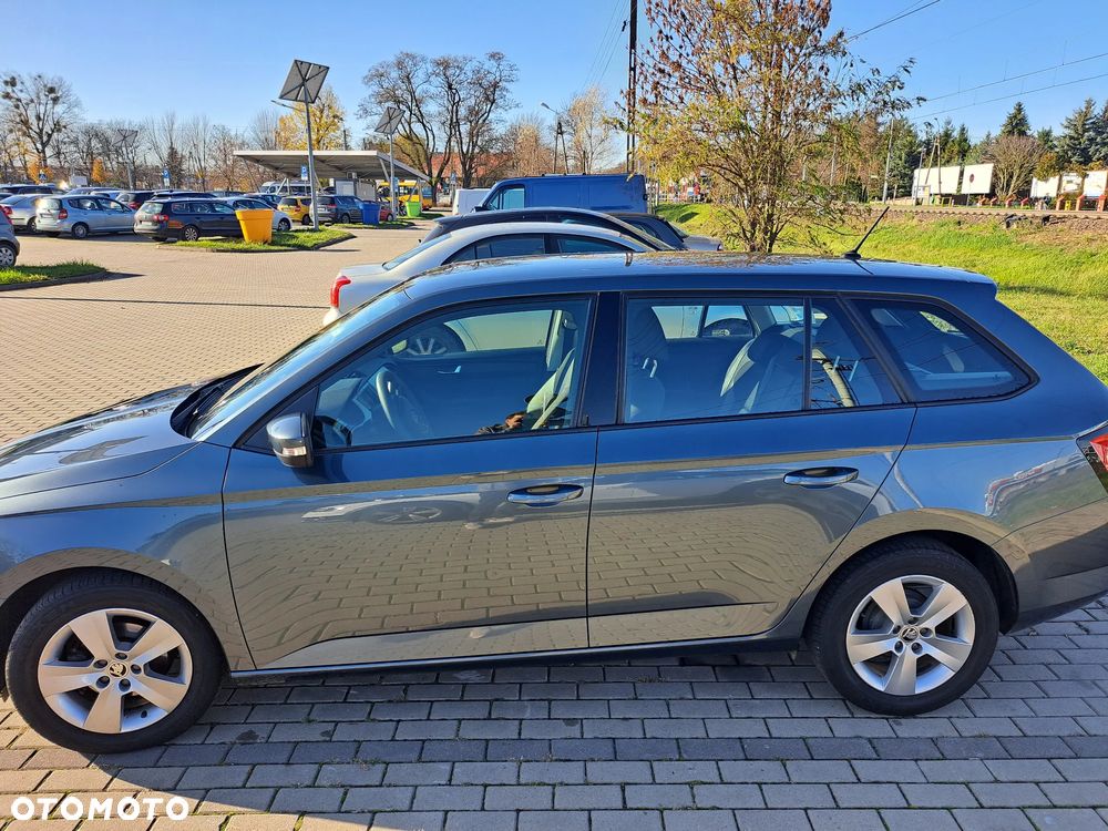 Skoda Fabia 1.0 TSI Ambition - 6