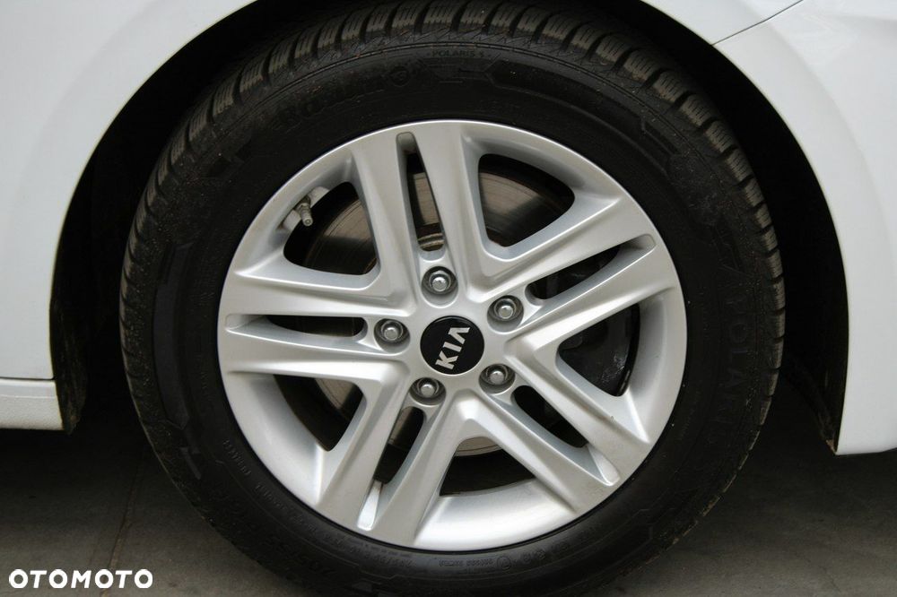 Kia Ceed 1.4 T-GDI L Business Line - 33