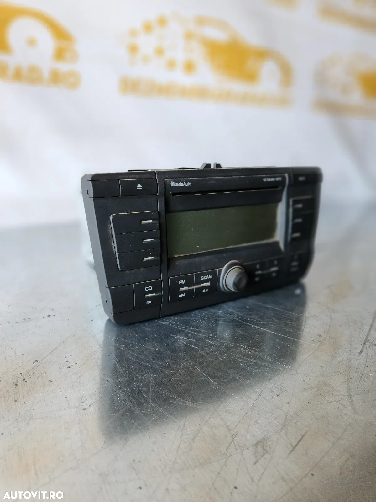 Radio Cd Cd Player Skoda Octavia 2 II Cod 1ZC - 2
