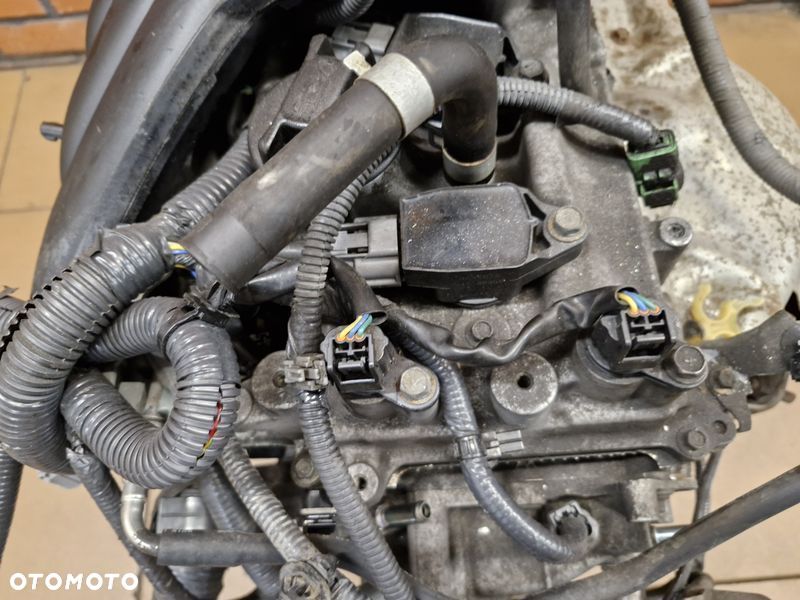 nissan juke 1 i f15 1.6 b silnik słupek hr16 8 wtrysków - 7
