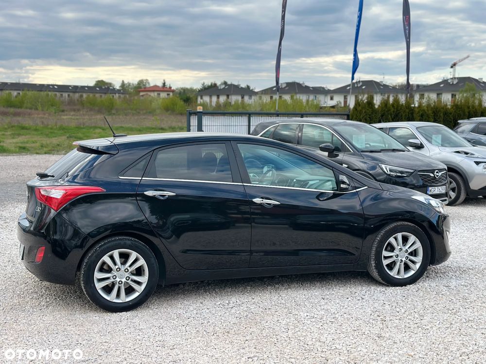 Hyundai i30 1.6 GDI Premium - 9