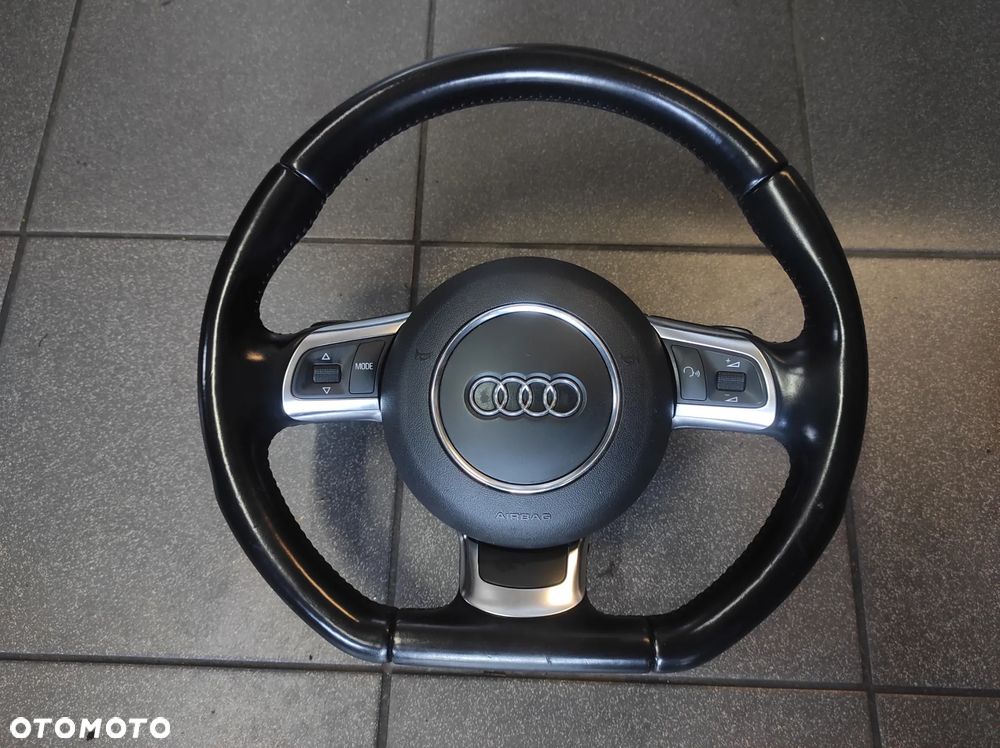 AUDI A3 8P TT LIFT 08-12R S LINE KIEROWNICA MULTIFUNKCJA ŁOPATKI SKÓRZANA 3 RAMIENNA ŚCIĘTA  WYSYŁKA !!!!! - 1