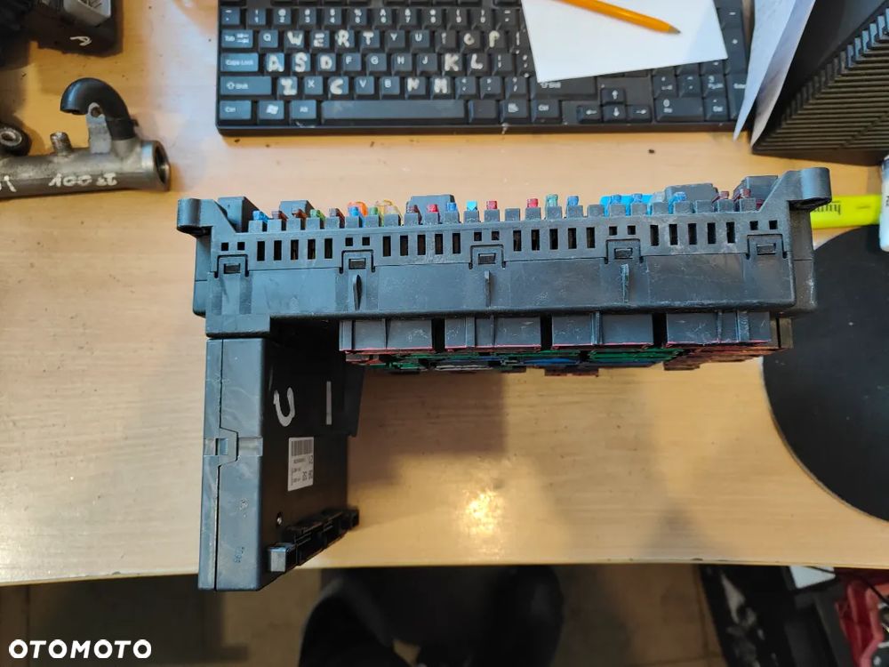 Skrzynka bezpieczników Mercedes W163 1635543932