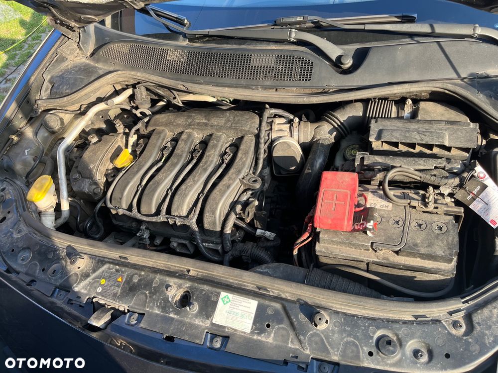 Renault Megane 1.6 Dynamique - 11