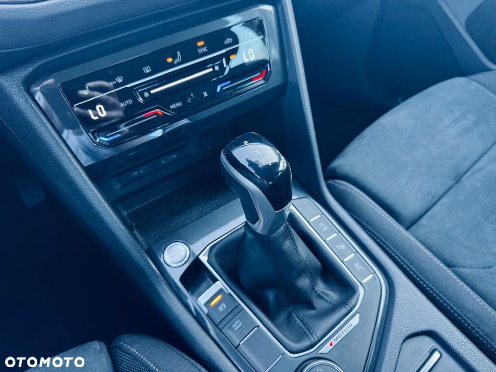 Volkswagen Tiguan 2.0 TDI SCR 4Mot Elegance DSG - 27