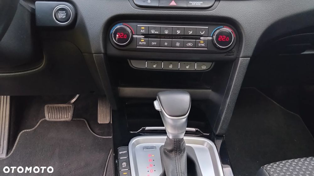 Kia XCeed 1.5 T-GDI L Business Line DCT - 19