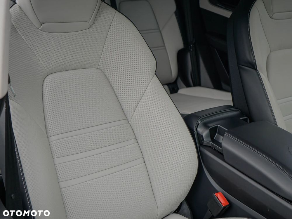 Porsche Cayenne Turbo S E-Hybrid - 32