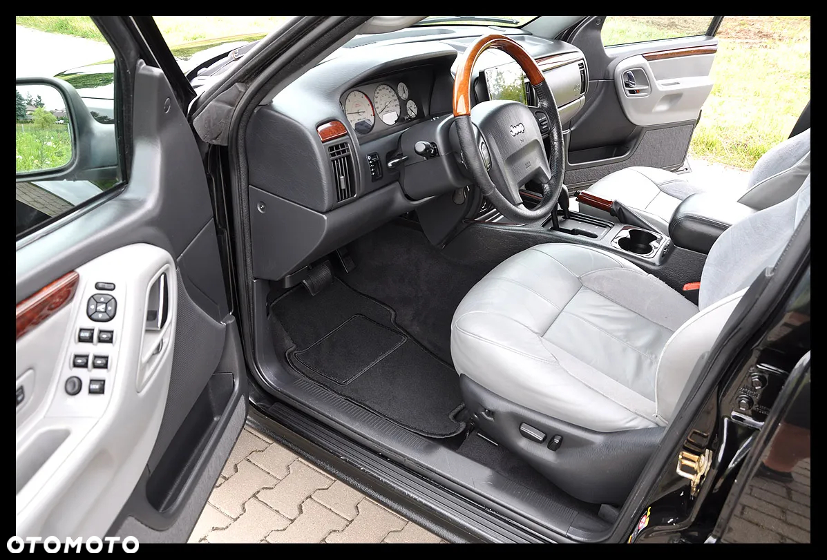 Jeep Grand Cherokee 2.7 CRD Overland - 28