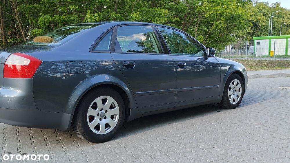 Audi A4 Limousine - 2