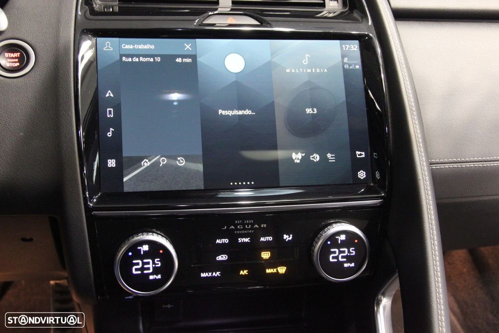 Jaguar E-Pace 1.5 P300e R-Dynamic SE AWD Aut. - 13