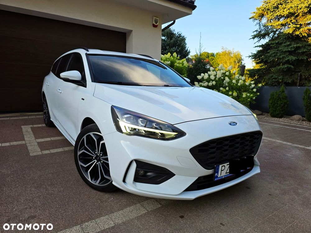 Ford Focus 1.5 EcoBoost ST-Line - 2