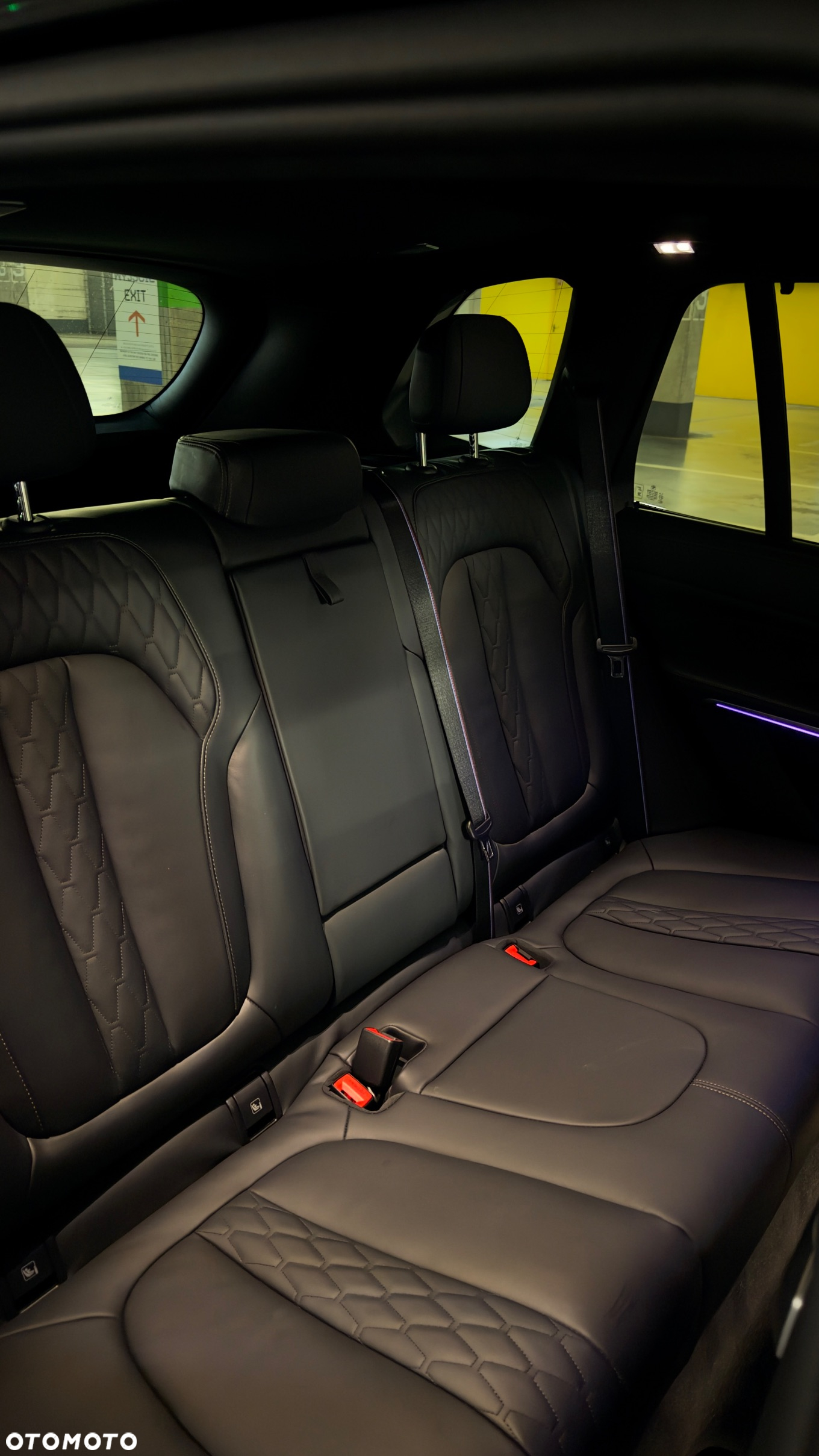 BMW X5 M50i - 6