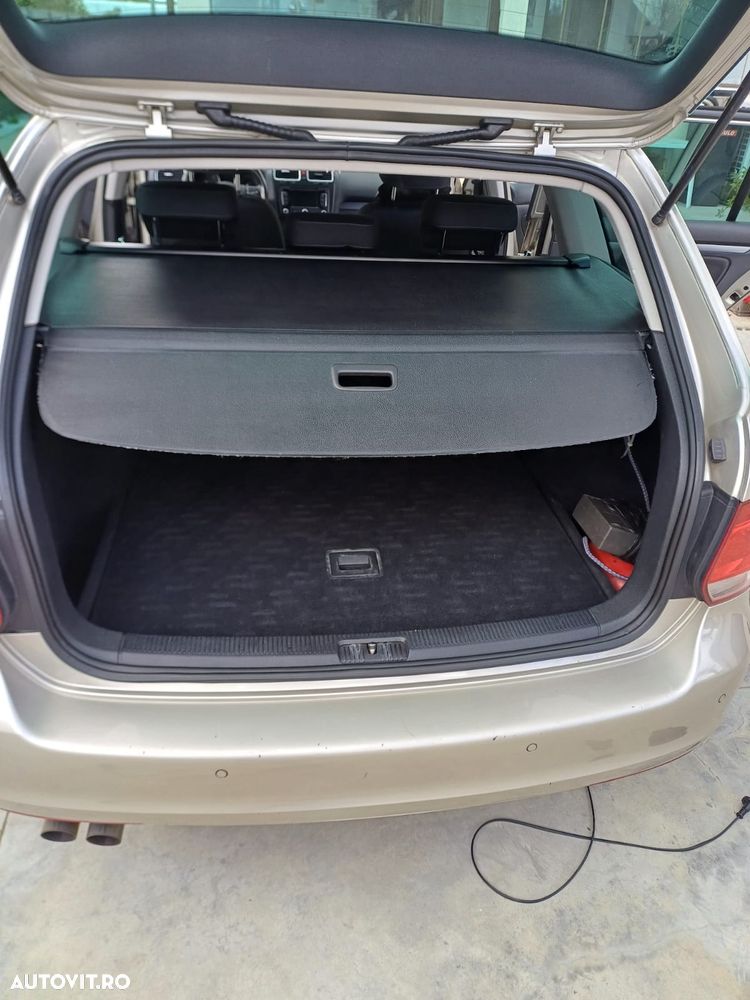 Volkswagen Golf 1.6 TDI DPF 4Motion Style - 3