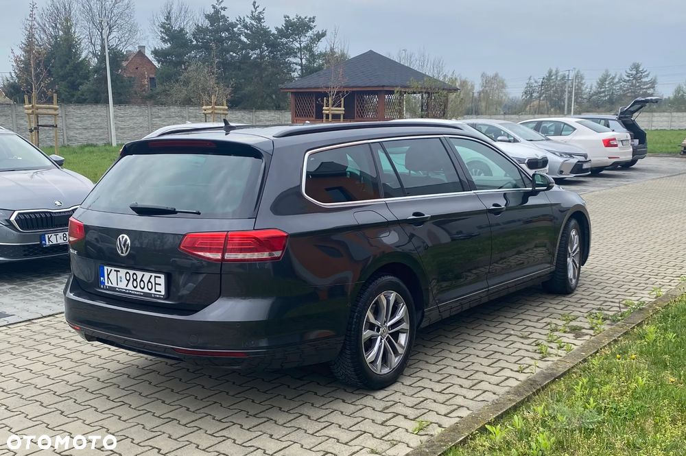 Volkswagen Passat Variant - 5