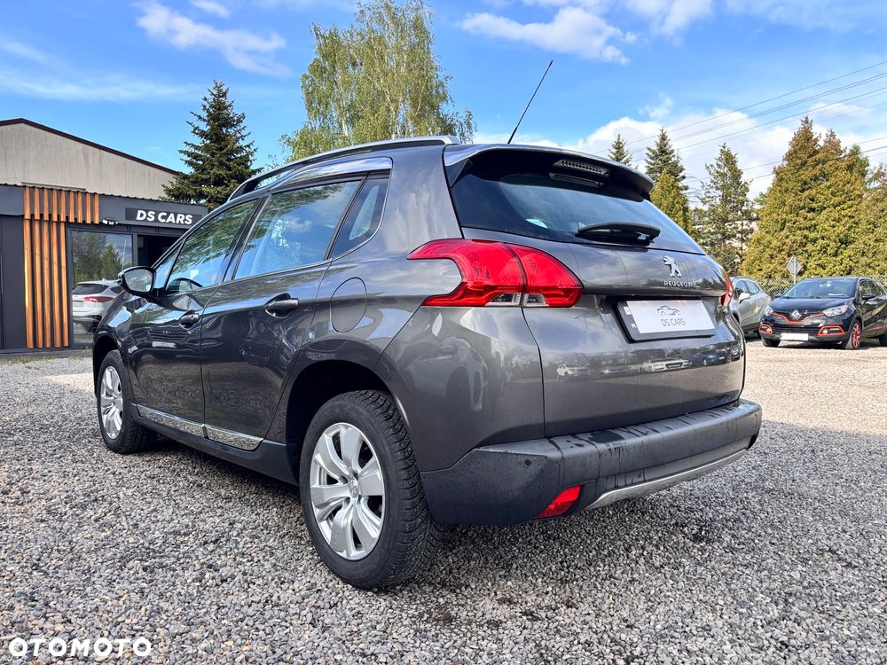 Peugeot 2008 PureTech 110 Stop&Start Allure - 6