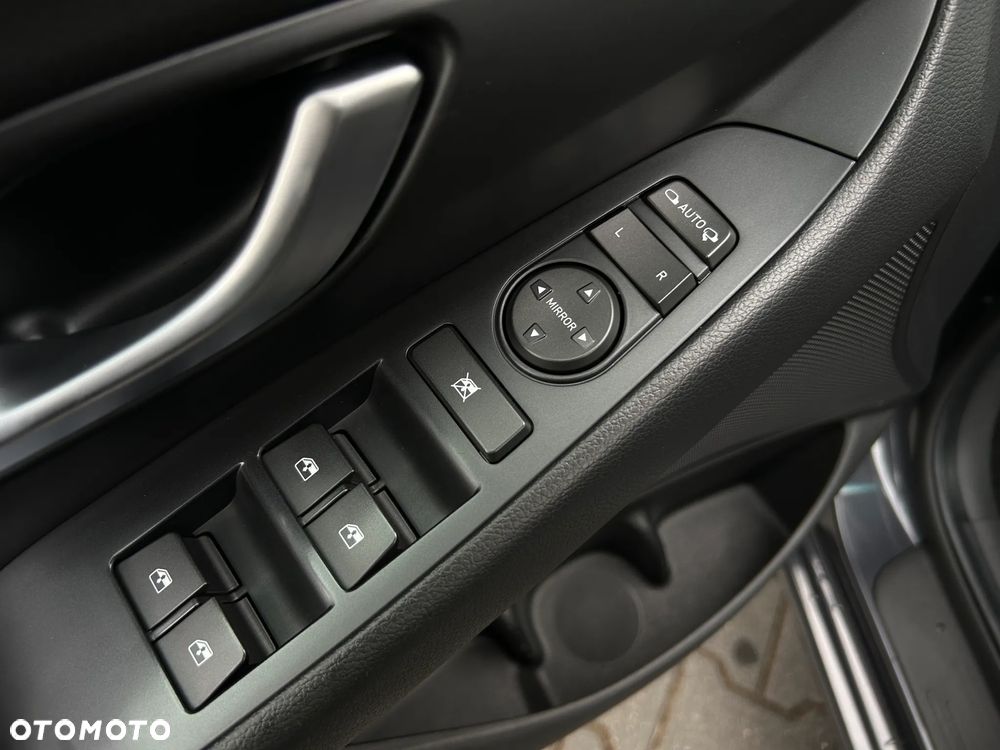 Hyundai i30 1.5 DPI Comfort - 11