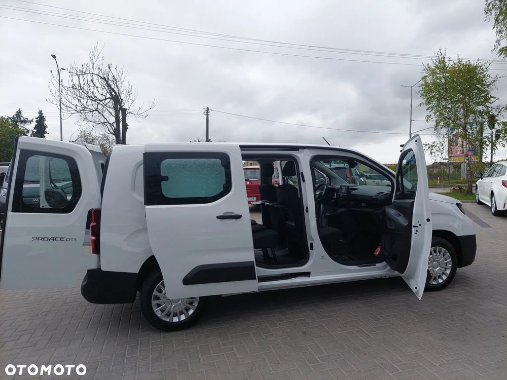 Toyota Proace City - 4