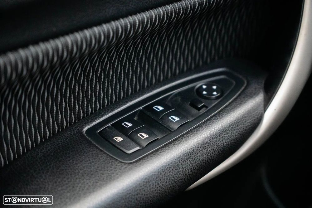 BMW 116 d Advantage - 21