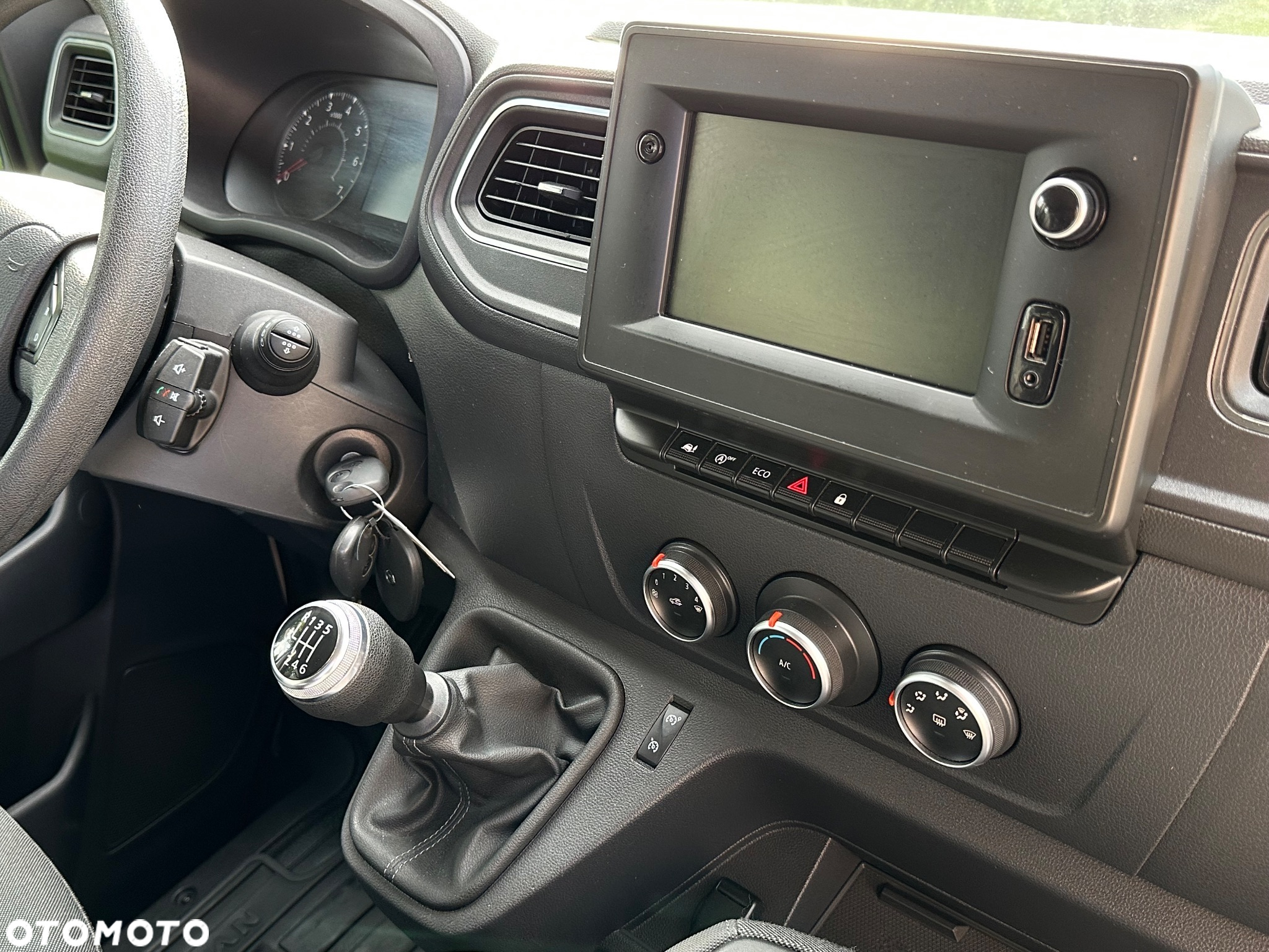 Renault Master - 18
