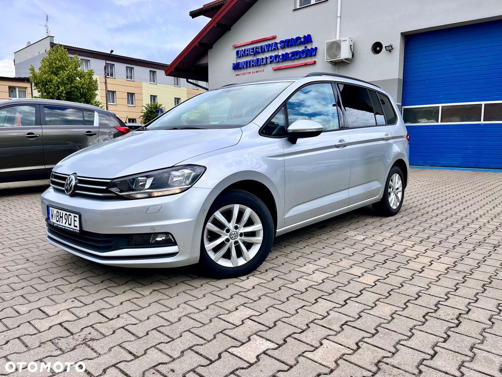 Volkswagen Touran 1.6 TDI SCR (BlueMotion Technology) SOUND - 2