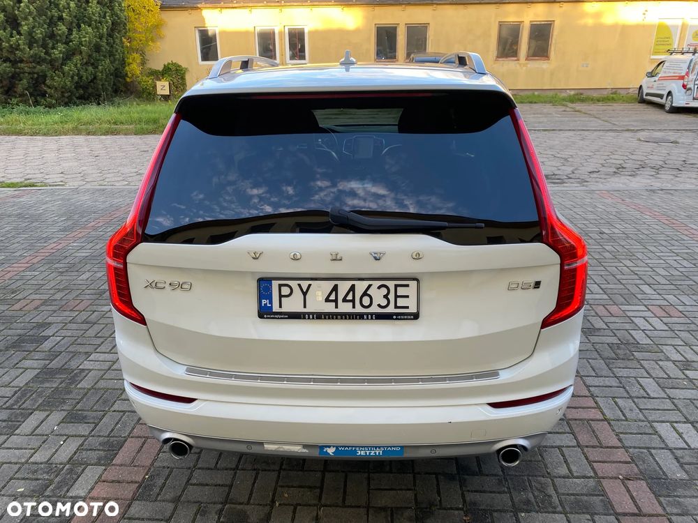 Volvo XC 90 D5 AWD Geartronic Momentum - 39