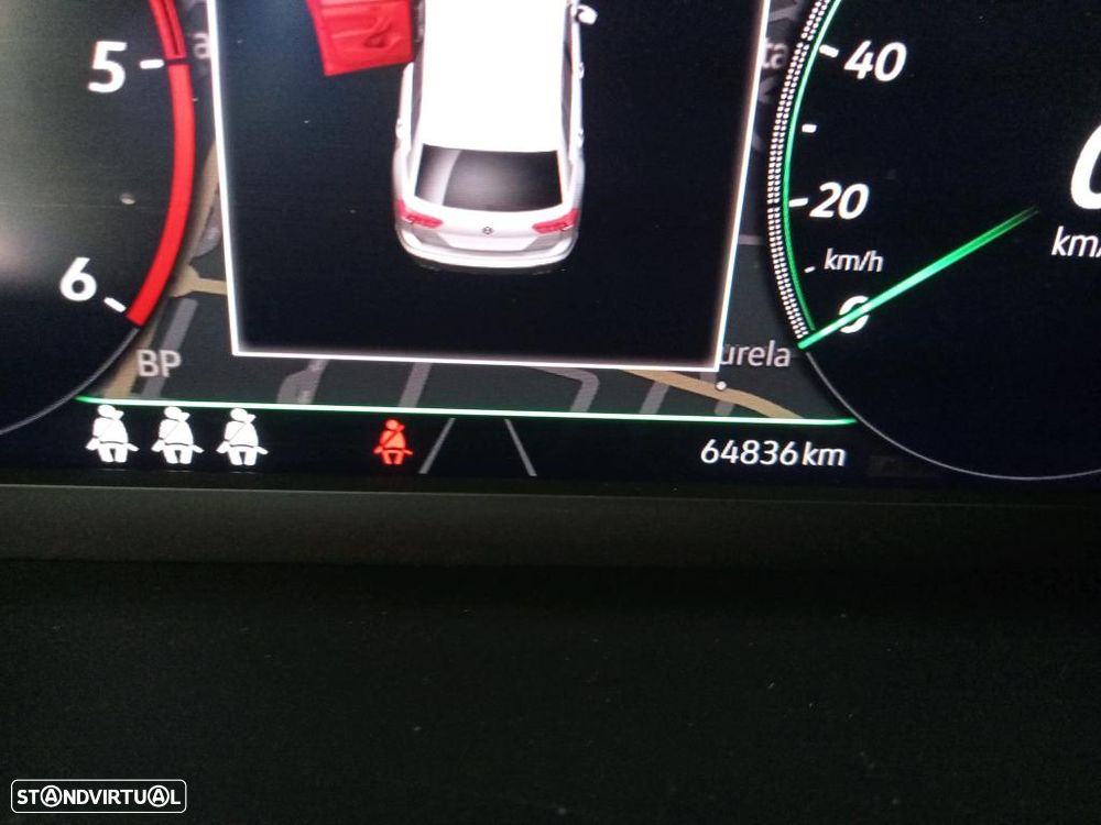 VW Tiguan 2.0 TDI R-Line DSG - 6